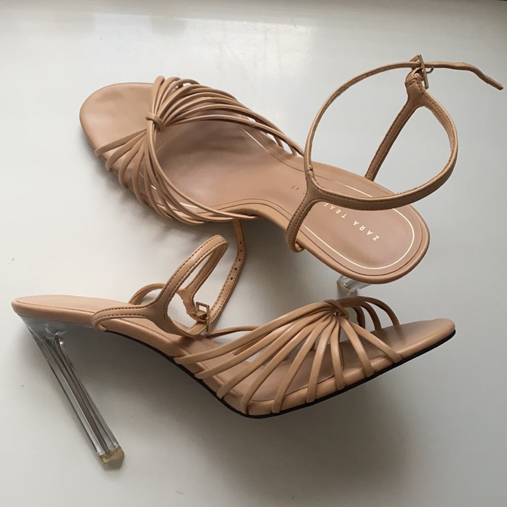 NWOT Zara Heeled Sandals